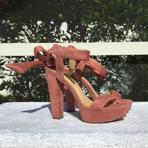 Liliana Pink High Heels